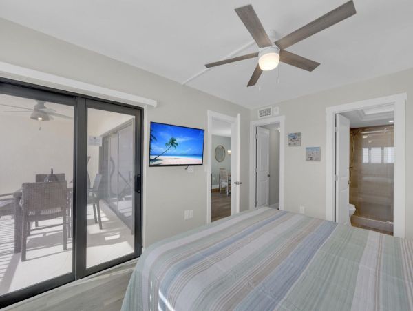 Fort Myers Beach Vacation Rental - Gulf Front Condo with Pool & Concierge Services