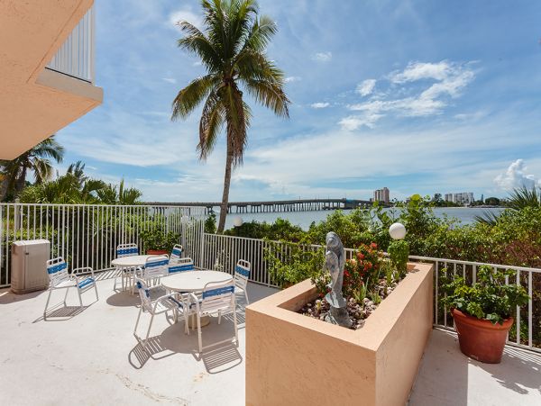 Fort Myers Condo 1021800
