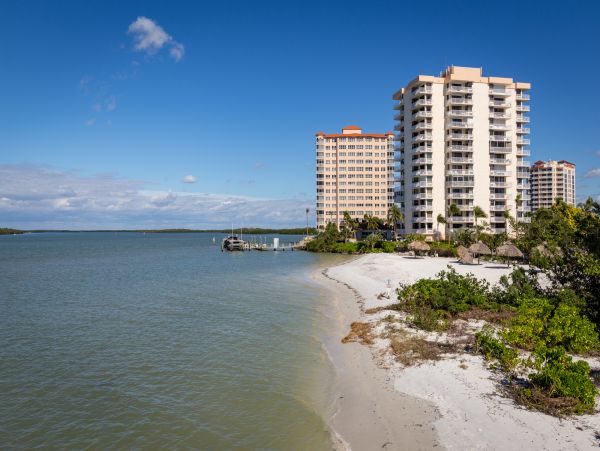 Fort Myers Condo 1021800