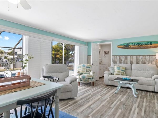 Fort Myers Home 1021805