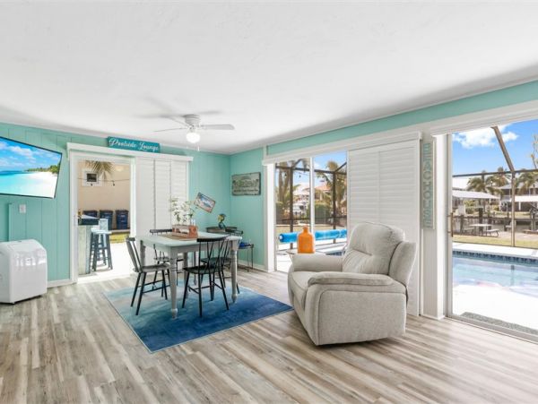 Fort Myers Home 1021805
