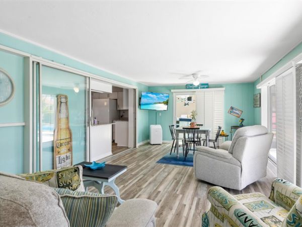 Fort Myers Home 1021805