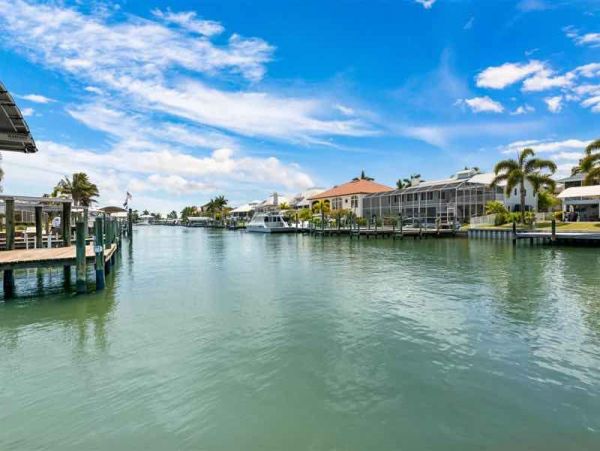 Fort Myers Home 1021805