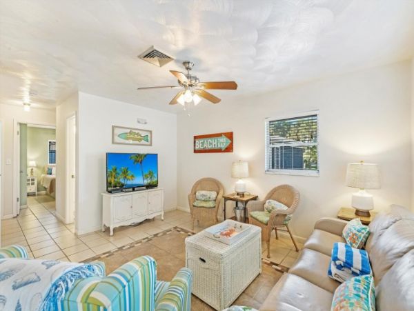 Fort Myers Home 1021806