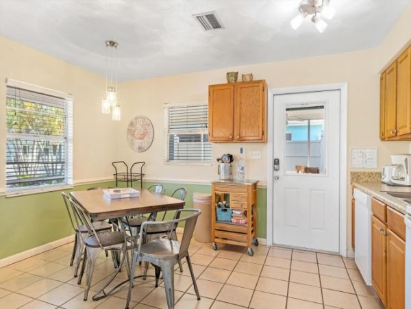 Fort Myers Home 1021806