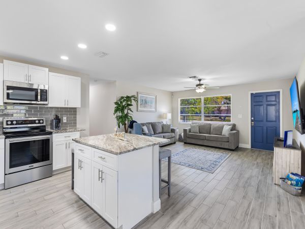 Cape Coral Home 1021813