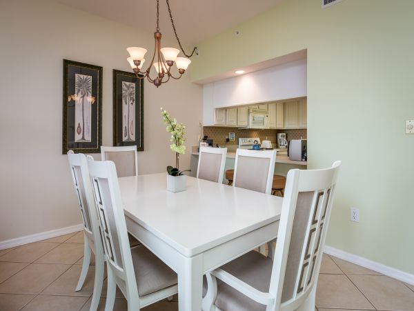 Bay Views Fort  Myers Vacation Condo Two Bedroom