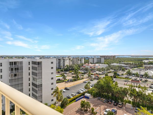 Fort Myers Condo 1021836