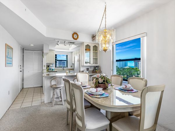 Fort Myers Beach Vacation Rental – Estero Island Beachfront Condo with Pool