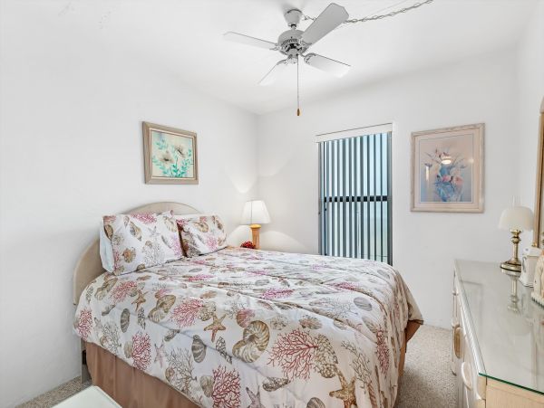 Fort Myers Beach Vacation Rental – Estero Island Beachfront Condo with Pool