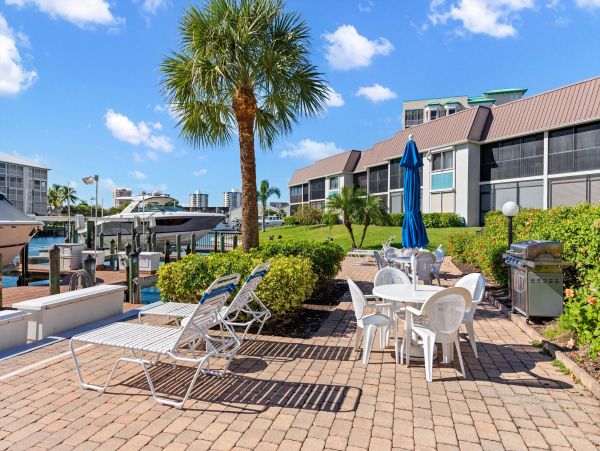 Fort Myers Condo 1021844