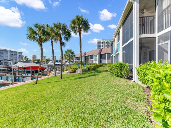 Fort Myers Condo 1021844