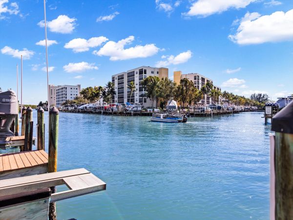 Fort Myers Condo 1021844