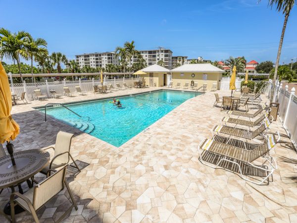 Fort Myers Condo 1021846