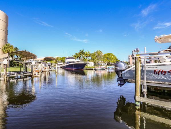 Fort Myers Condo 1021857