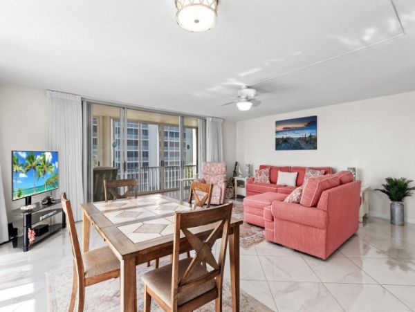 Fort Myers Condo 1021861