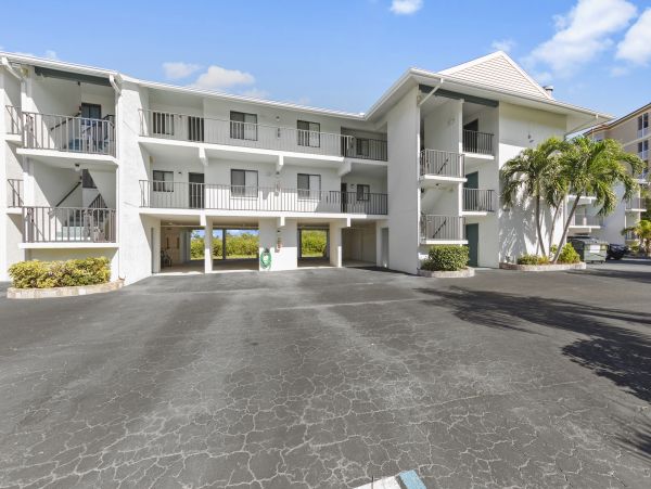 Fort Myers Condo 1021864