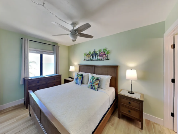 Gulf Front Fetaway with Incredible Views in Fort Myers Beach