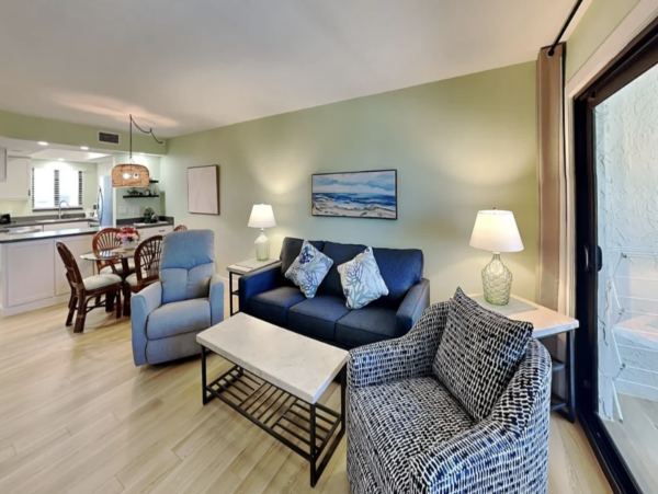 Gulf Front Fetaway with Incredible Views in Fort Myers Beach