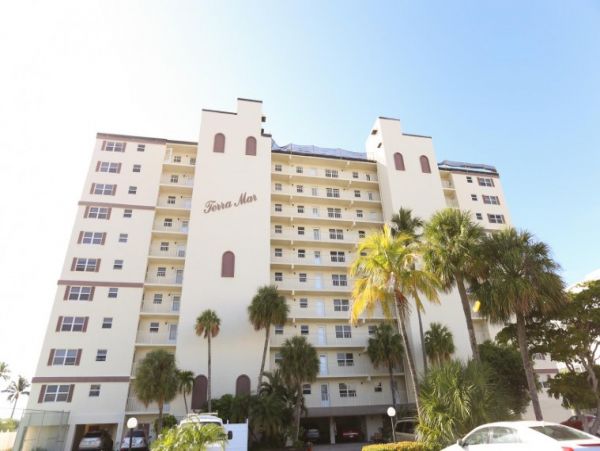 Fort Myers Condo 1021900