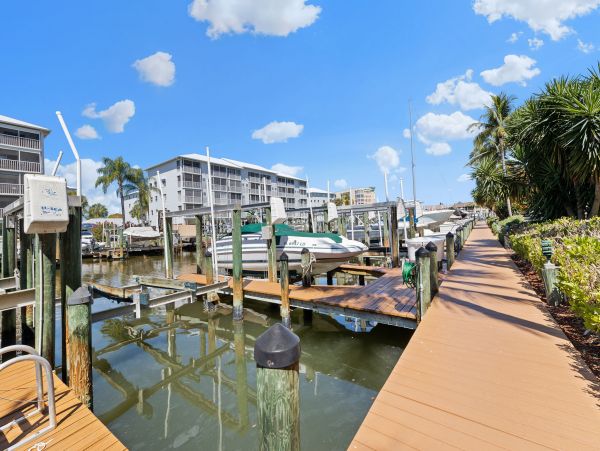 Fort Myers Condo 1021911