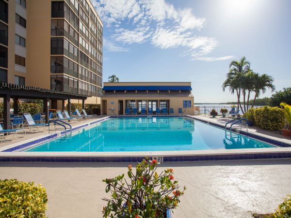 Fort Myers Condo 1021915