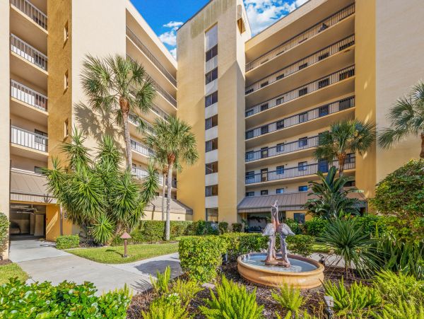 Fort Myers Condo 1021915