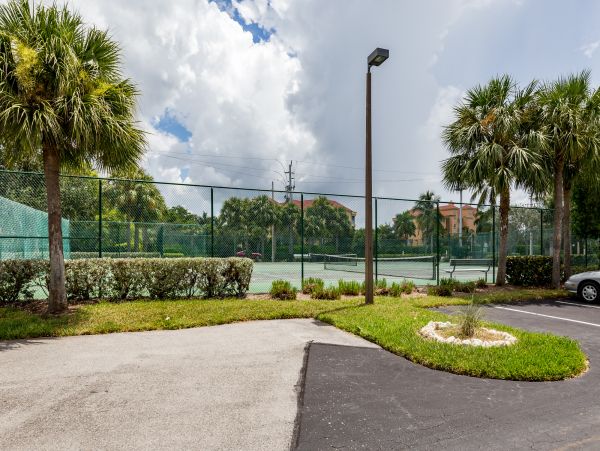 Fort Myers Condo 1021916