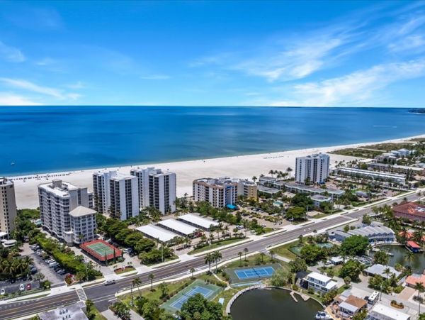 Fort Myers Vacation Condo Two Bedroom