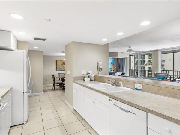 Fort Myers Vacation Condo Two Bedroom