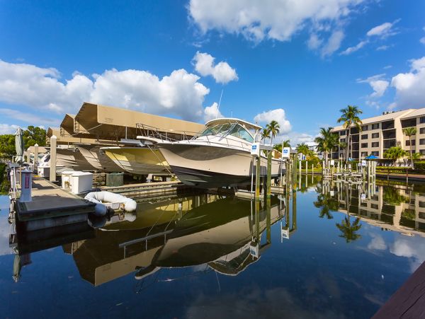 Fort Myers Condo 1021918
