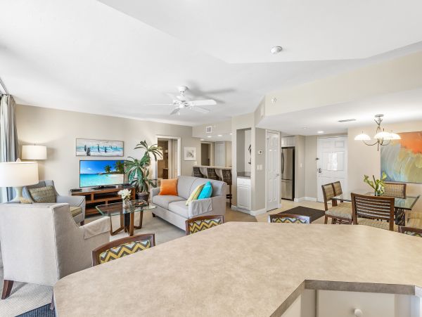 Fort Myers Beach Vacation Rental | 2-Bedroom Gulf-View Condo with Pool
