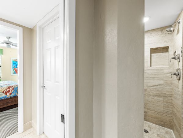 Fort Myers Beach Vacation Rental | 2-Bedroom Gulf-View Condo with Pool