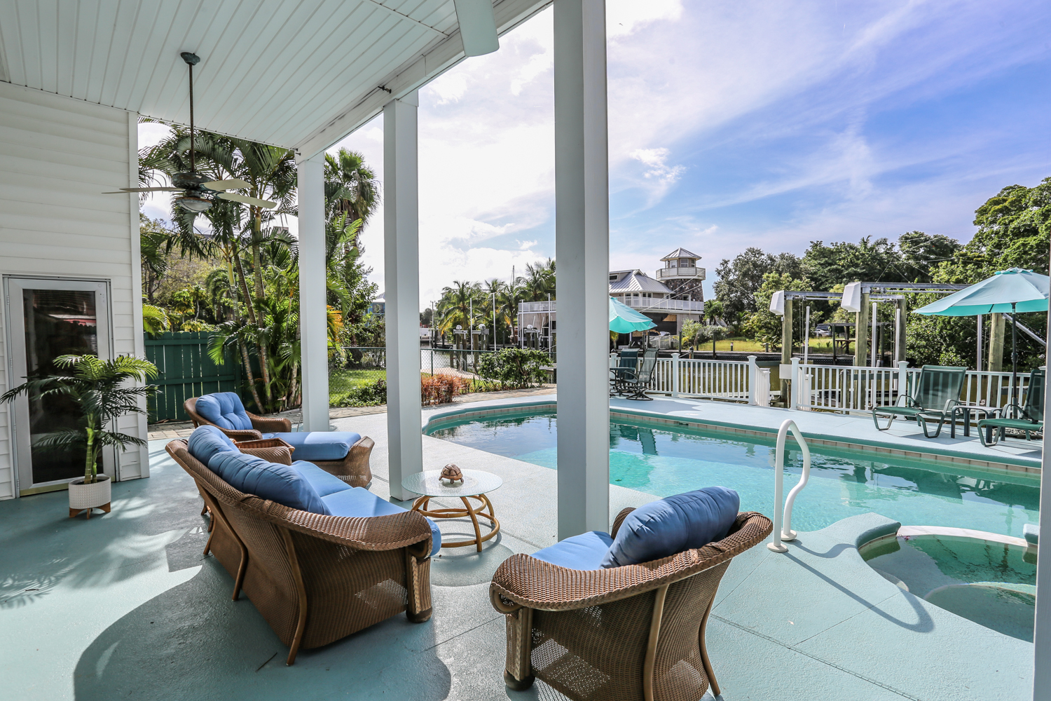 Fort Myers Home 1021928