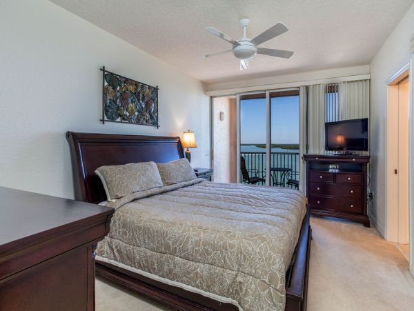 Fort Myers Condo 1021929