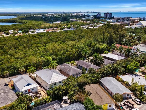 Fort Myers Home 1021932