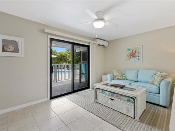 Fort Myers Condo 1021941