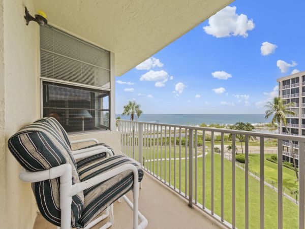 Fort Myers Condo 1021952
