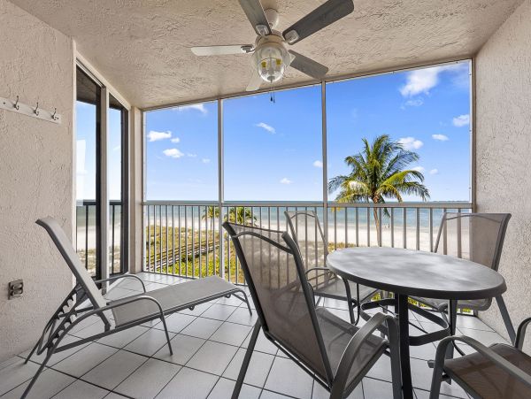 Fort Myers Condo 1021969