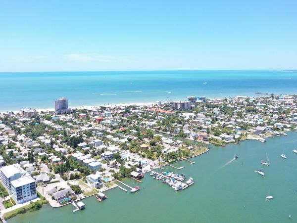 Fort Myers Condo 1021969