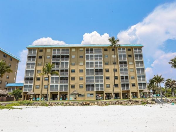 Fort Myers Condo 1021974