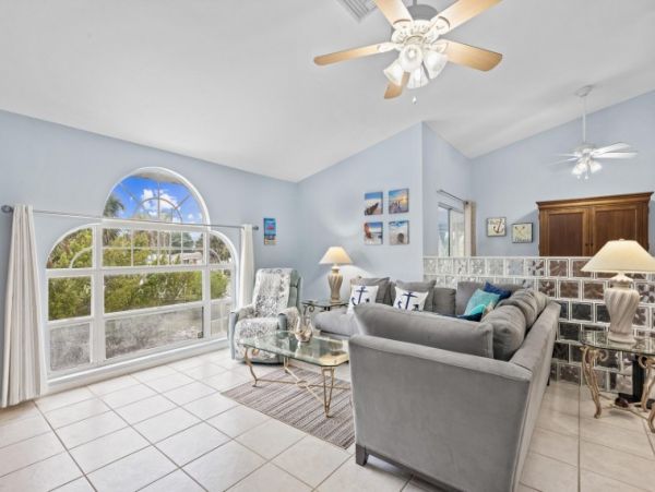Fort Myers Home 1021983