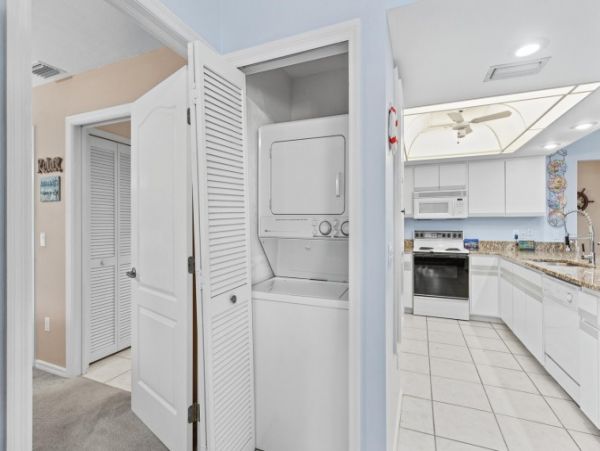 Fort Myers Home 1021983