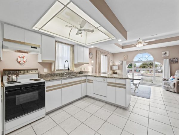 Fort Myers Home 1021983