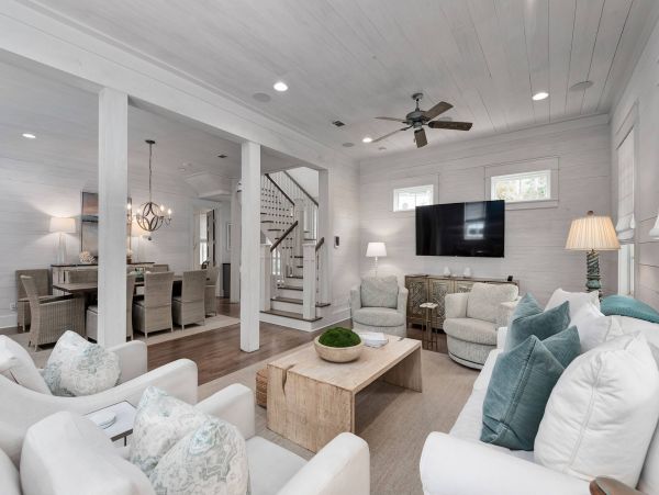 Gorgeous Vacation Home in Santa Rosa Beach Sleeps 12