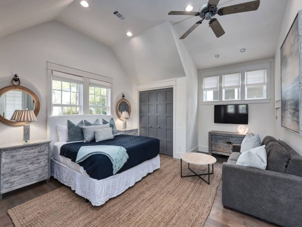 Gorgeous Vacation Home in Santa Rosa Beach Sleeps 12