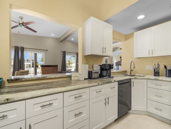 Fort Myers Beach Luxury Vacation Rental  4-Bed Waterfront Villa with Pool