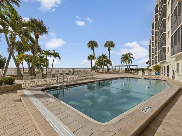 Fort Myers Condo 1021991