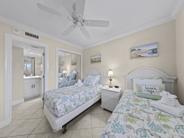 Fort Myers Condo 1021991