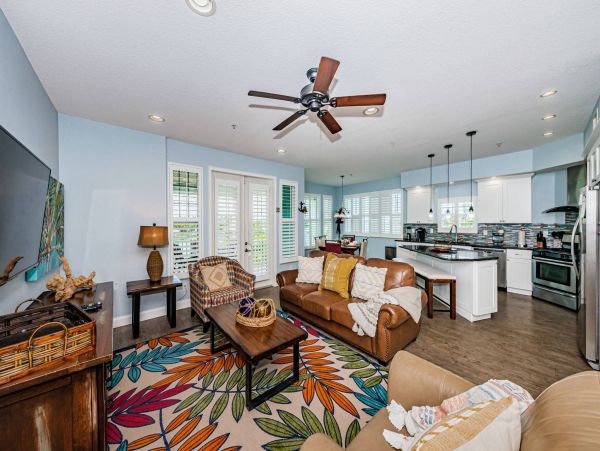 Bay Front Vacation Condo in Treasure Island Sleeps 14 Guests